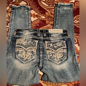 Rock Revival CELINDA Size 28 X 29 1/2♥️